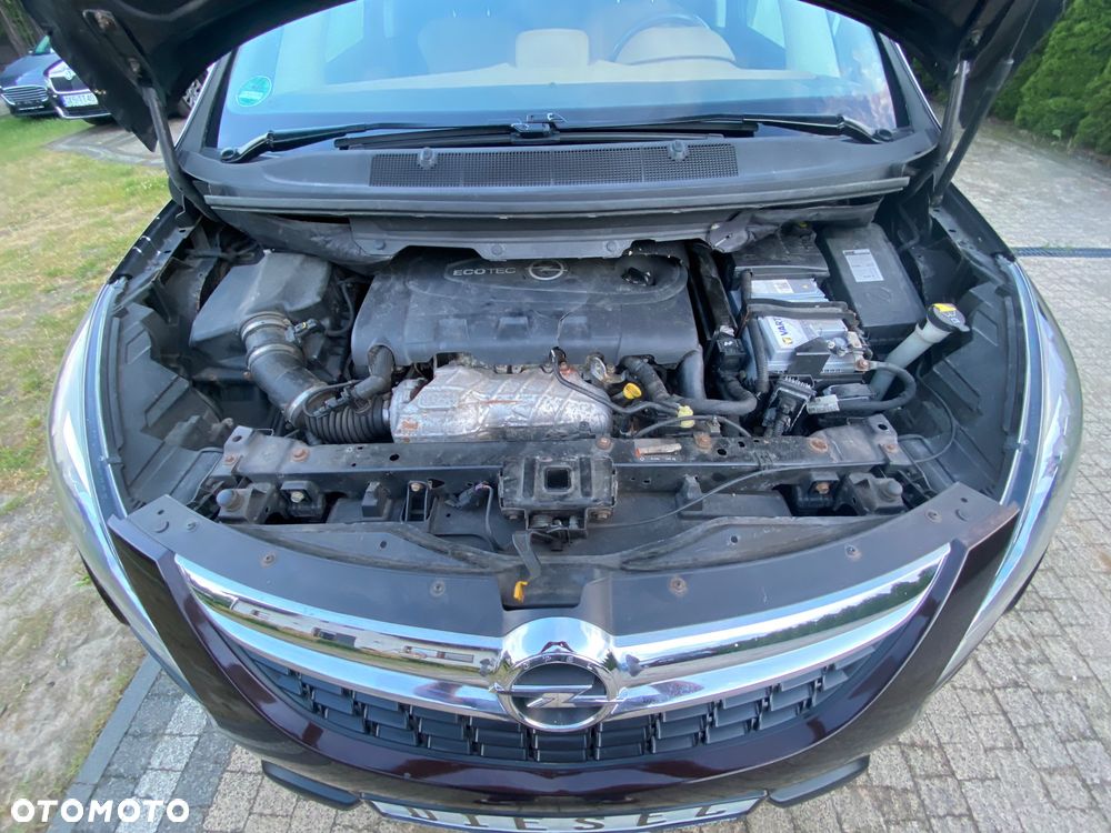 Opel Zafira Tourer 2.0 CDTI Innovation - 39