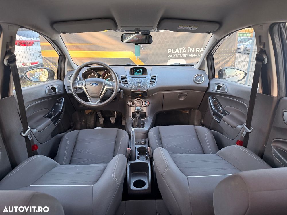 Ford Fiesta - 8