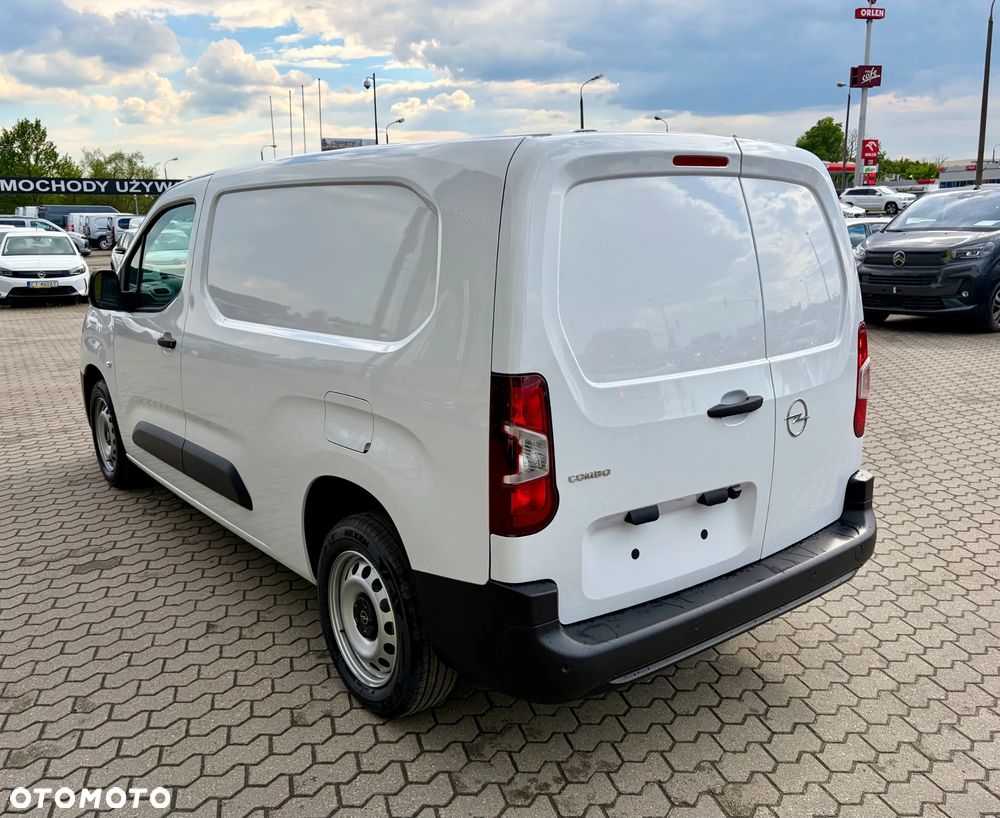 Opel Combo Cargo XL - 8