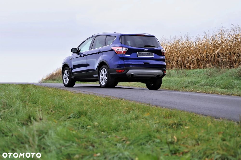 Ford Kuga - 11