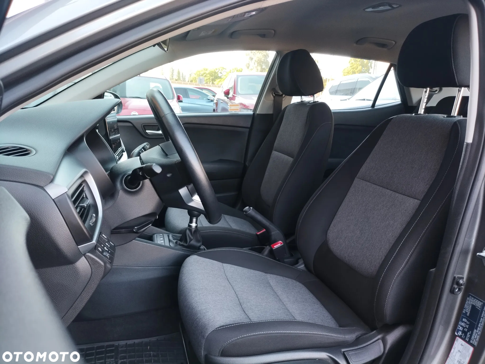 Kia Stonic 1.2 M - 15