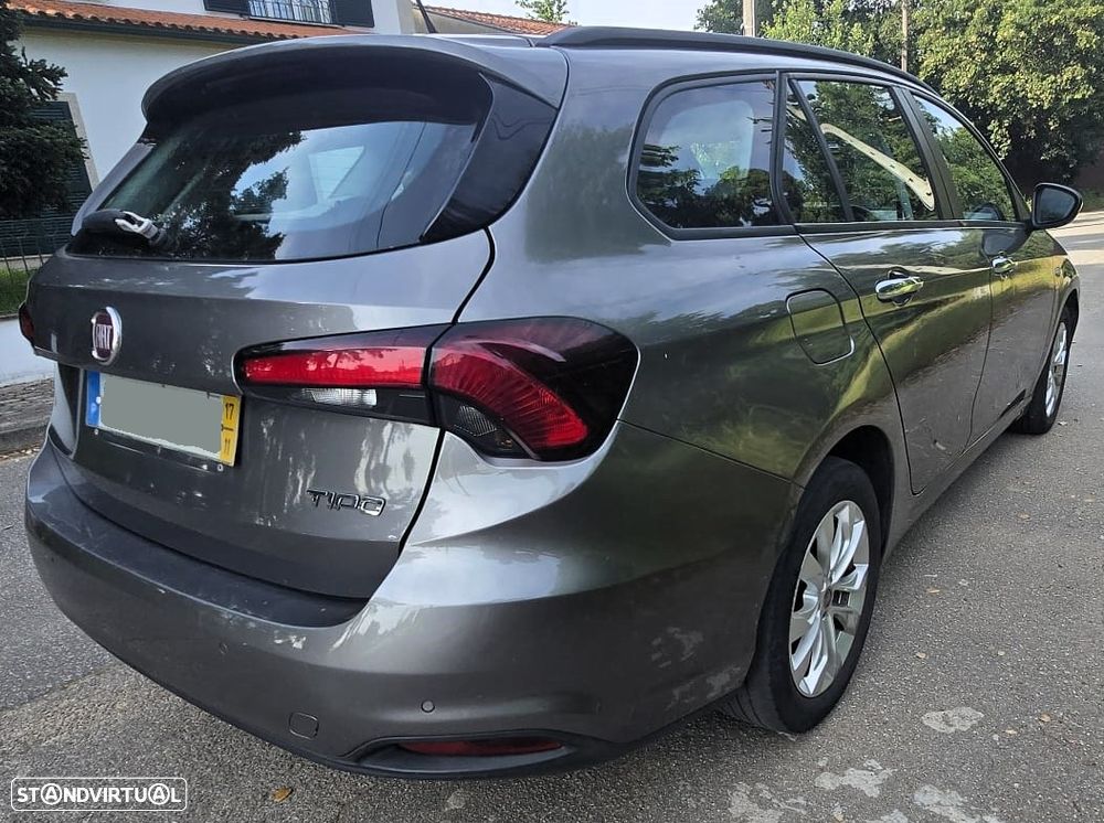 Fiat Tipo Station Wagon 1.3 M-Jet Lounge - 4