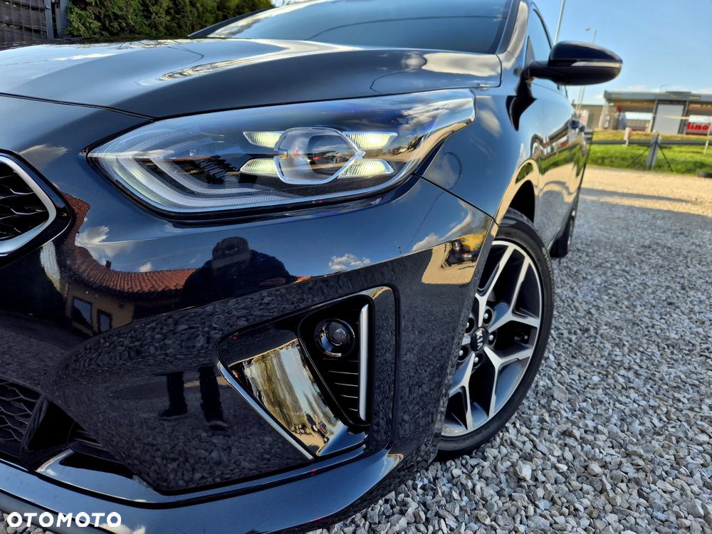 Kia Ceed 1.4 T-GDI OPF GT Line - 11