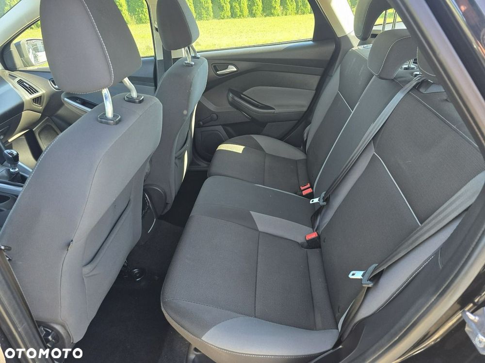 Ford Focus - 20