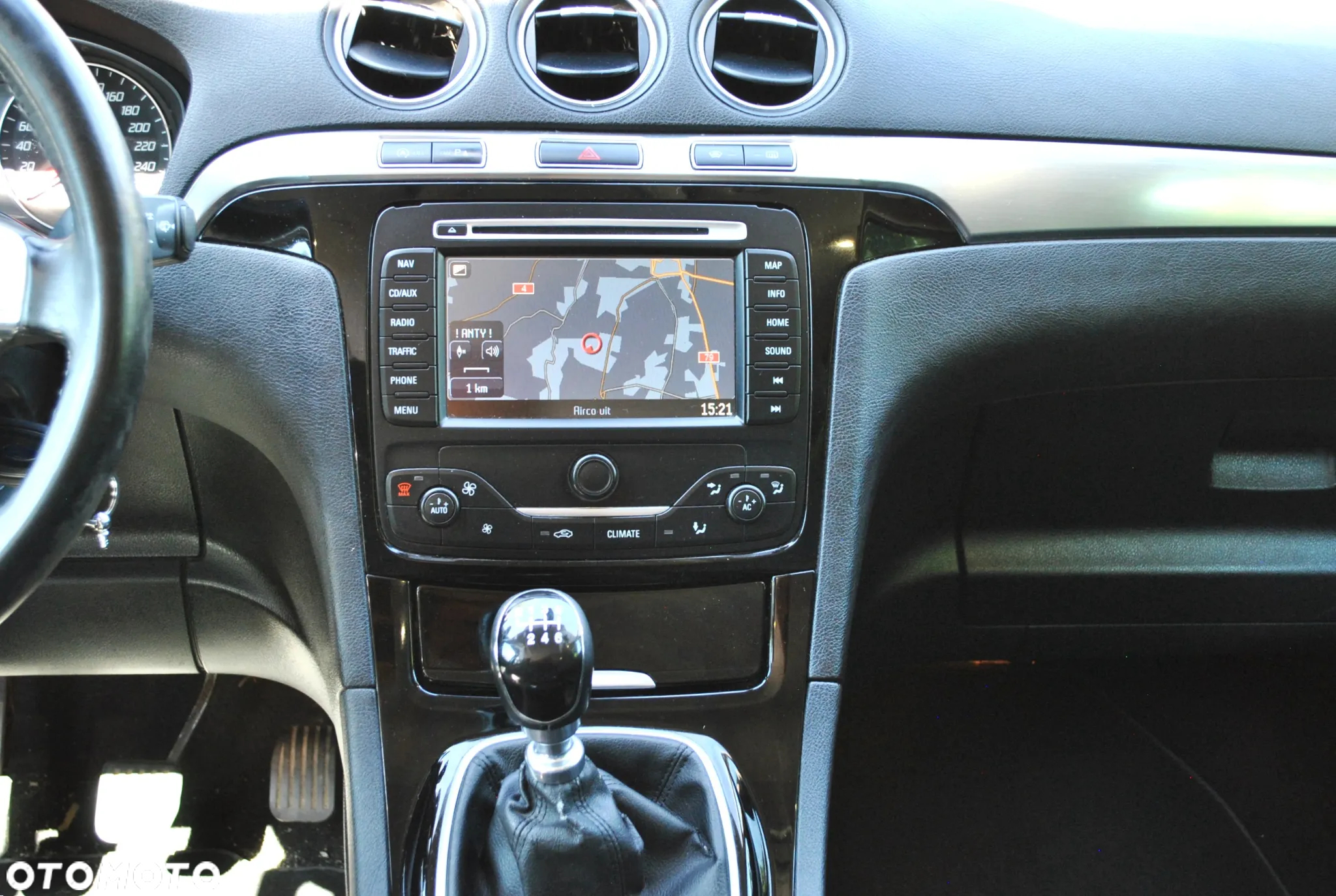 Ford S-Max 1.6 TDCi DPF Titanium - 15