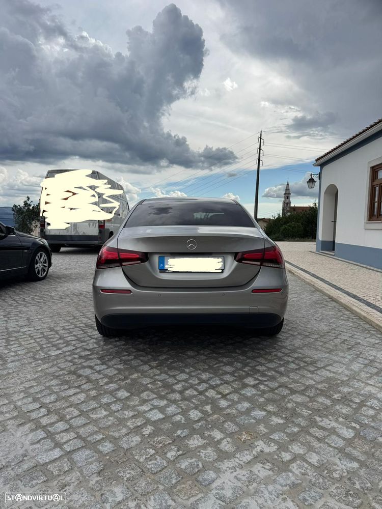 Mercedes-Benz A 180 Limousine d 7G-DCT AMG Line - 5