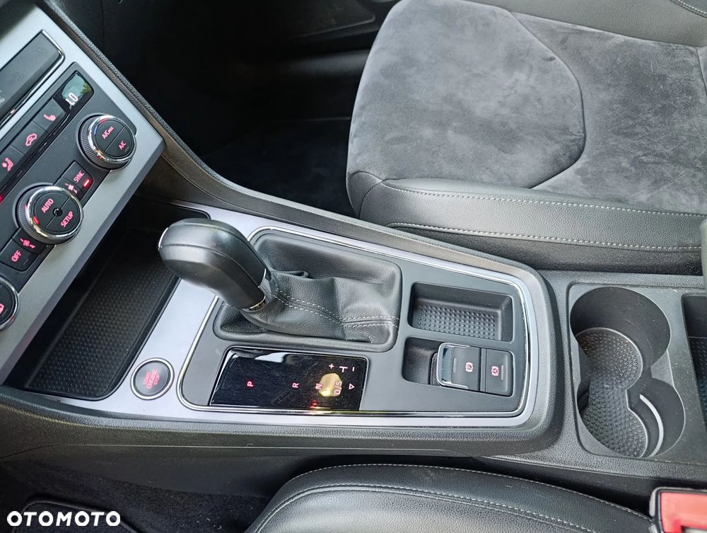 Seat Leon 1.4 EcoTSI Xcellence S&S DSG - 20