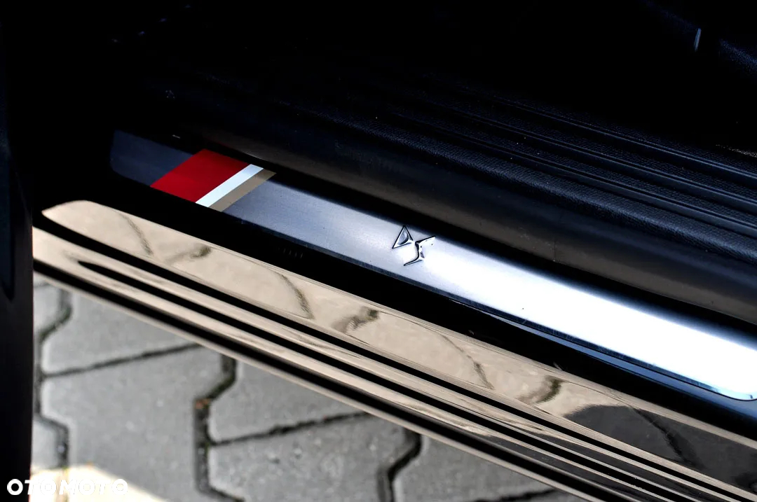 DS Automobiles DS 7 Crossback 1.6 PureTech Performance Line + - 19