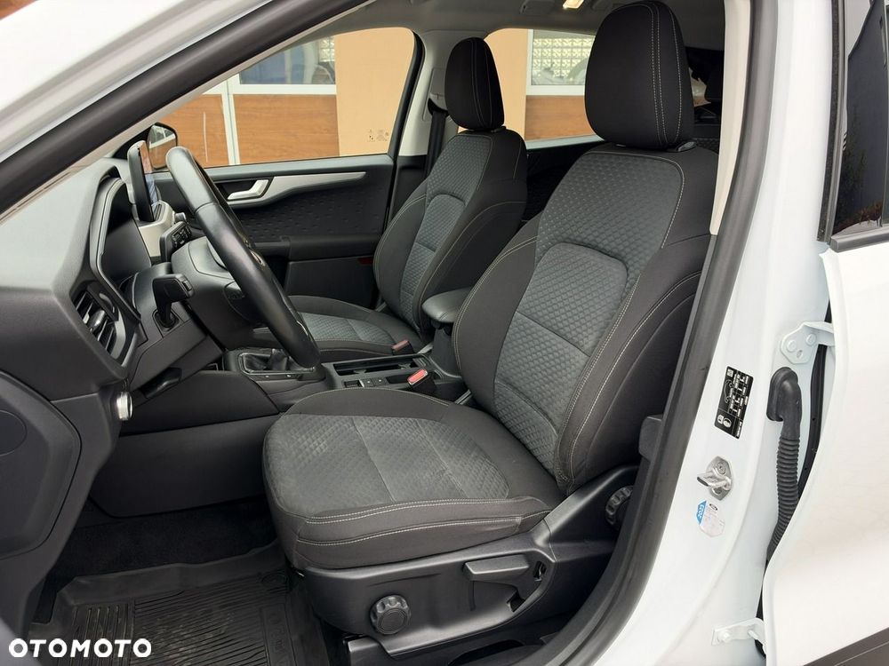 Ford Kuga 1.5 EcoBoost TREND - 20