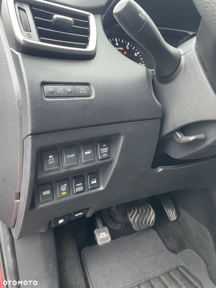 Nissan Rogue 2.5 SL AWD - 12