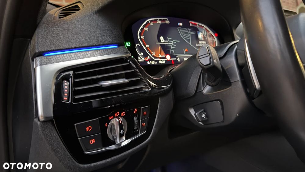 BMW Seria 5 520d xDrive M Sport sport - 15