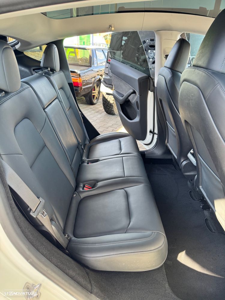 Tesla Model Y Long Range Tração Integral - 13