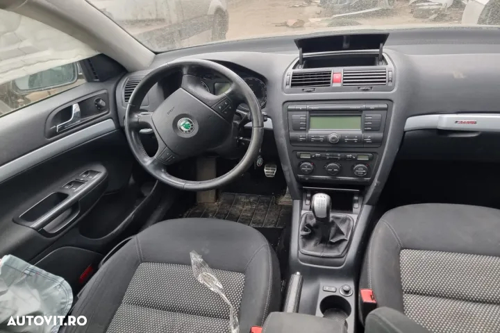 Dezmembrez Skoda octavia 2 scout 4x4 motor 2.0tdi  BMM dezmembrari injectoare alternator EGR ECU - 5