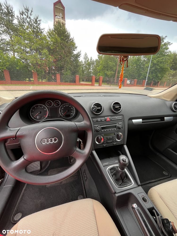 Audi A3 2.0 FSI Ambition - 9