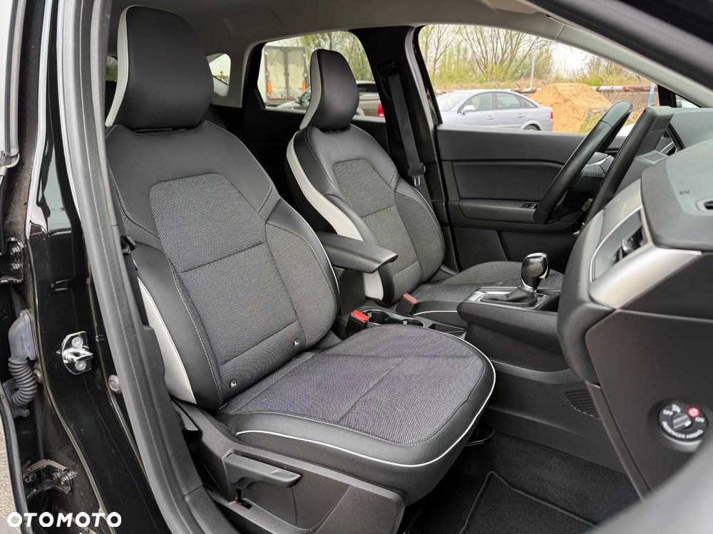 Renault Captur 1.6 E-TECH Plug-In Intens - 31