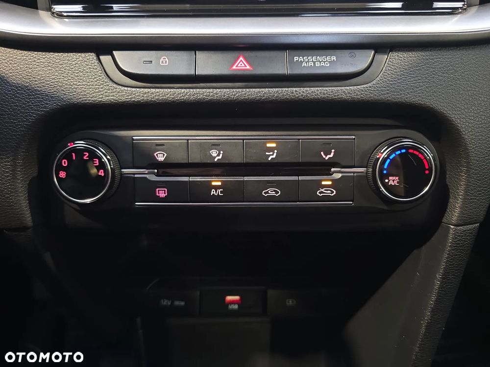 Kia XCeed 1.4 T-GDI M - 26