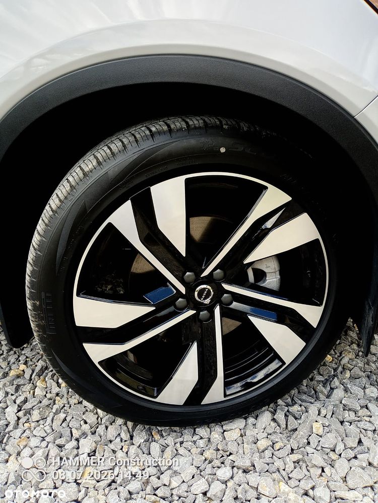 Volvo XC 40 B5 B AWD Ultimate Dark - 17