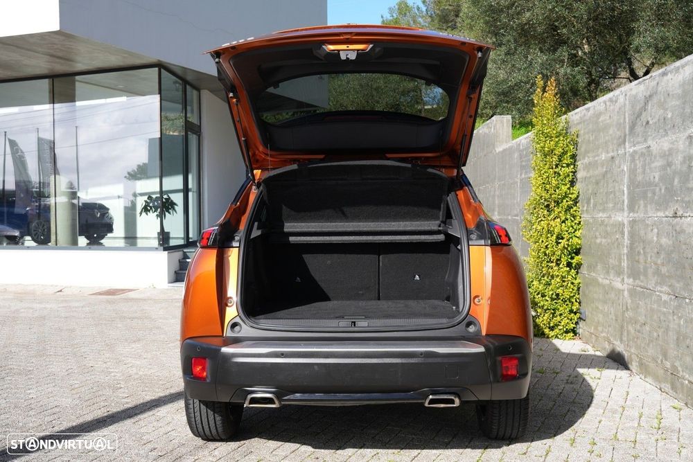 Peugeot 2008 1.2 PureTech GT Line - 40