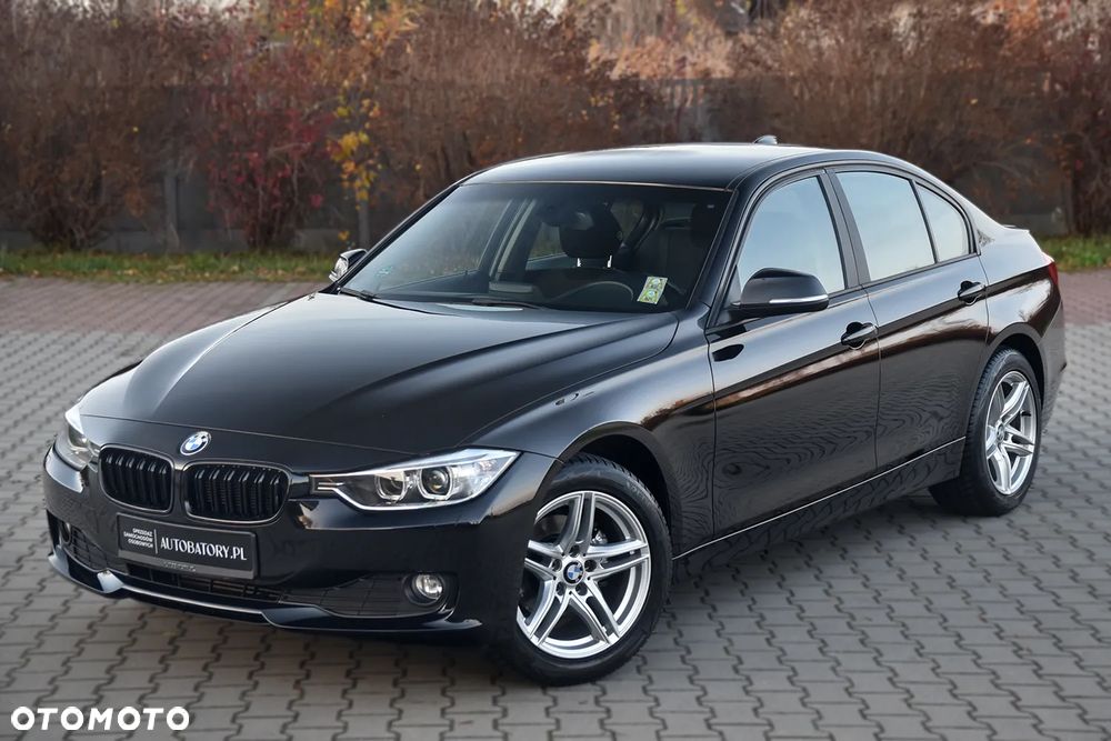 BMW Seria 3 318d - 5