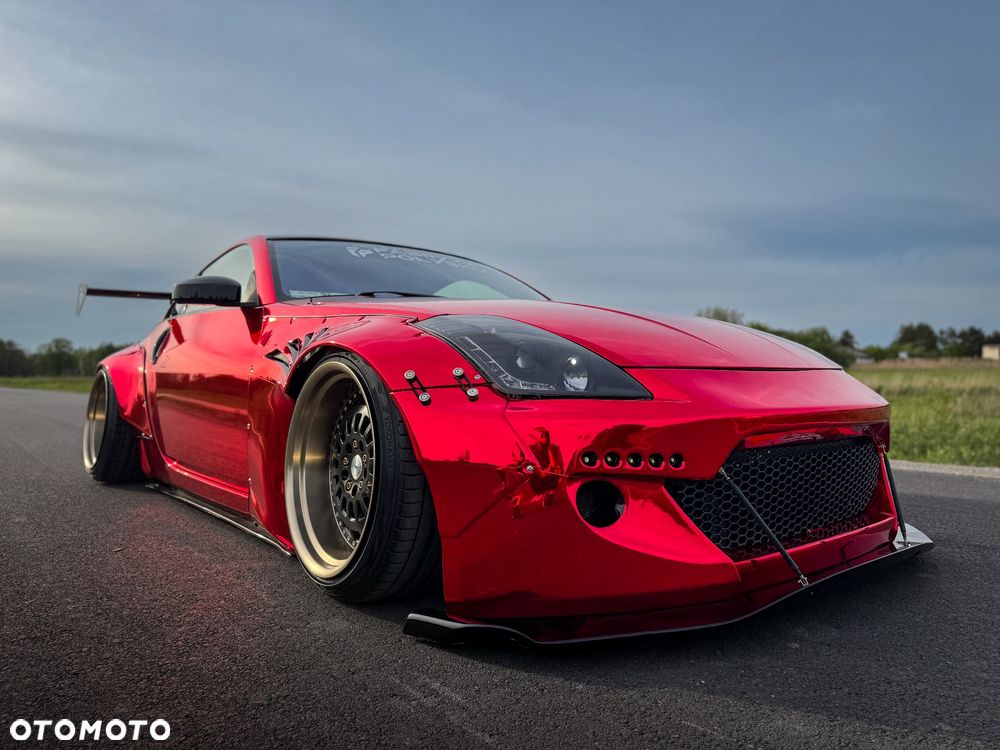 Nissan 350 Z - 16