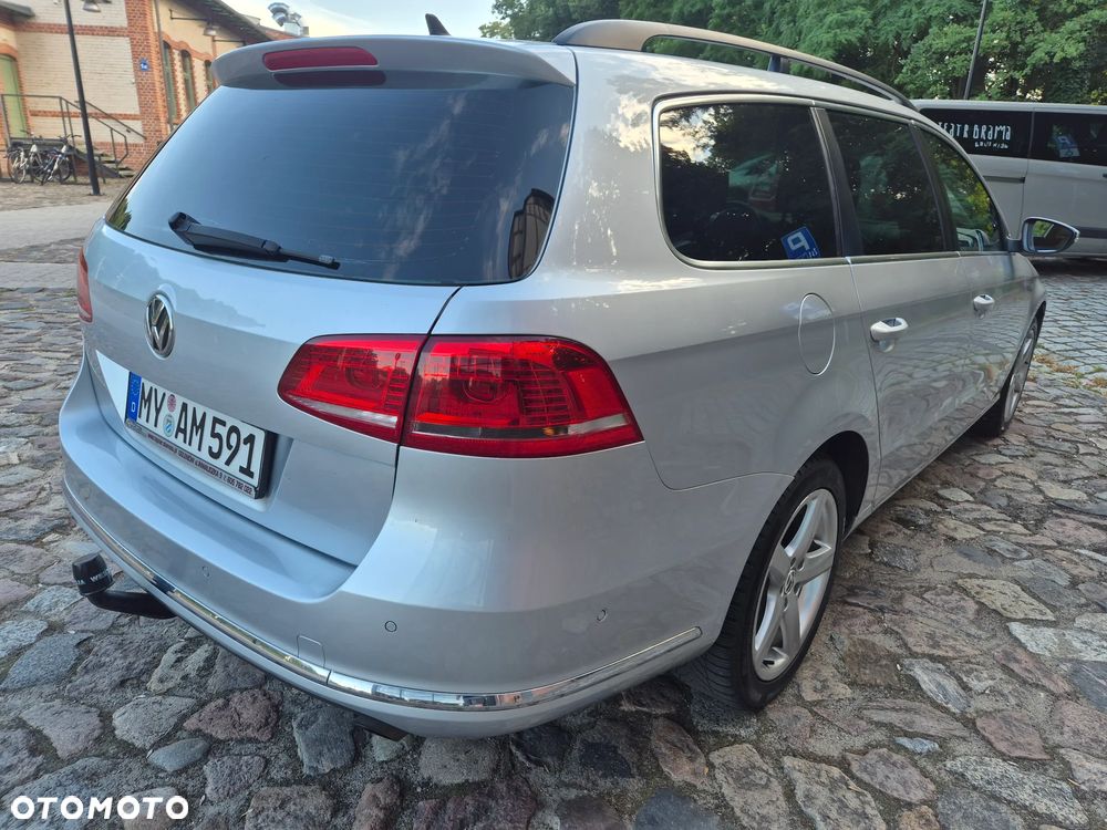 Volkswagen Passat 2.0 TDI DSG BlueMotion Technology Highline - 4