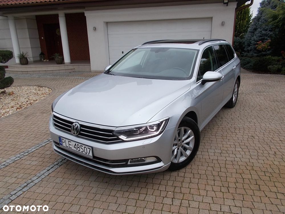 Volkswagen Passat - 28