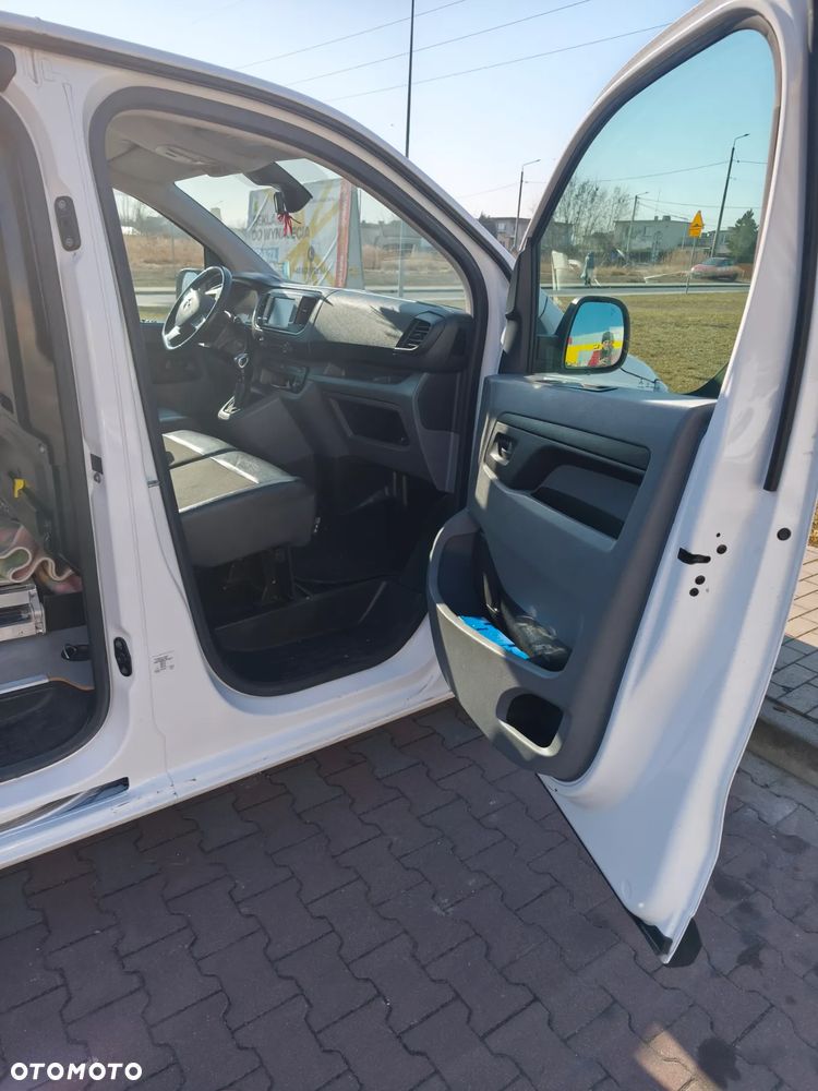 Opel Vivaro - 6