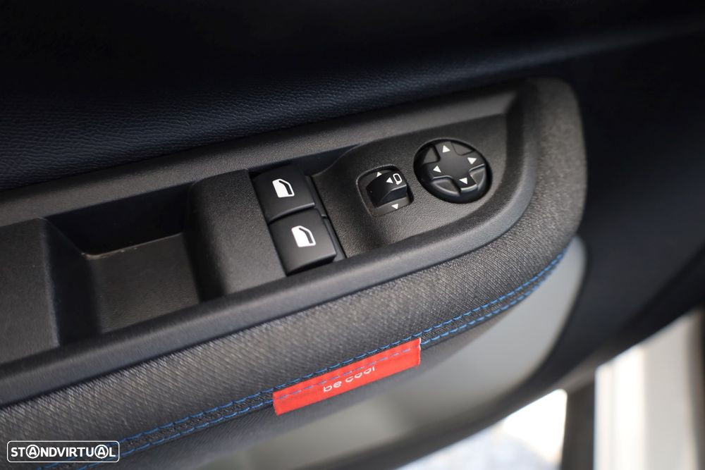 Citroën C3 1.2 Turbo Plus - 29