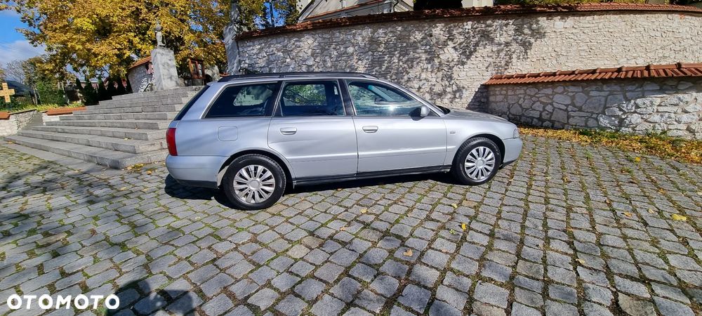 Audi A4 - 12