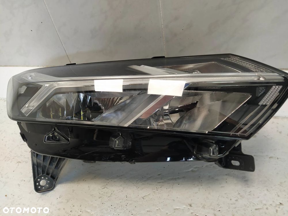 DACIA SANDERO III REFLEKTOR LAMPA PRAWA PRZÓD PRZEDNIA LED ORYGINAŁ - 3