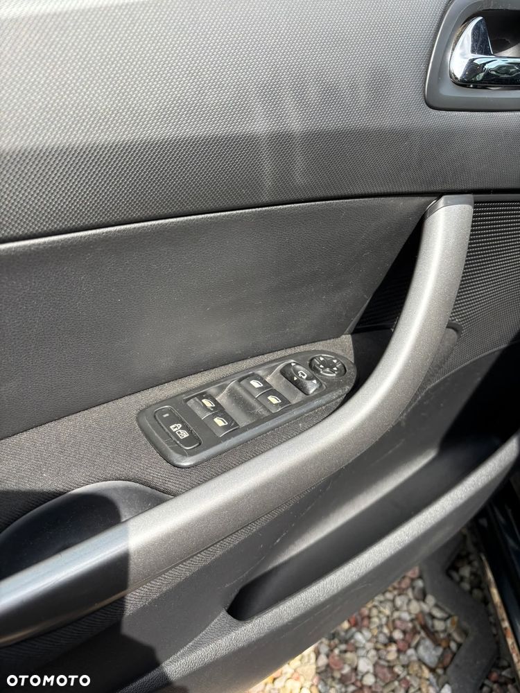 Peugeot 308 - 6