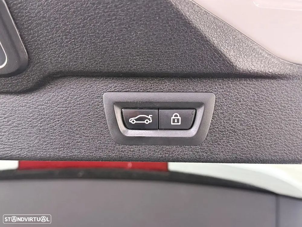 BMW X5 40e xDrive Pack M - 15
