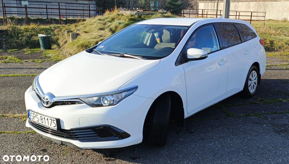 Toyota Auris 1.33 VVT-i Active - 11