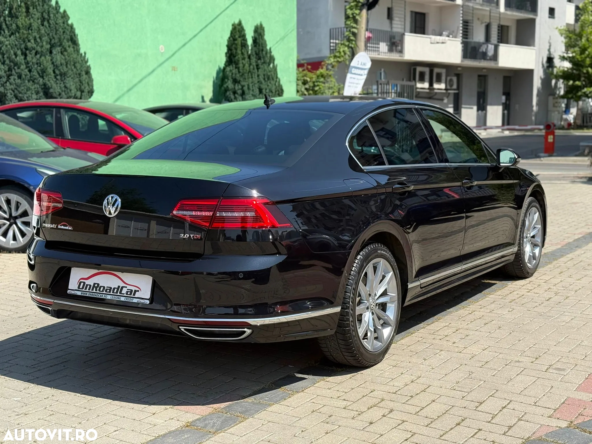 Volkswagen Passat 2.0 TDI DSG R Executive - 4