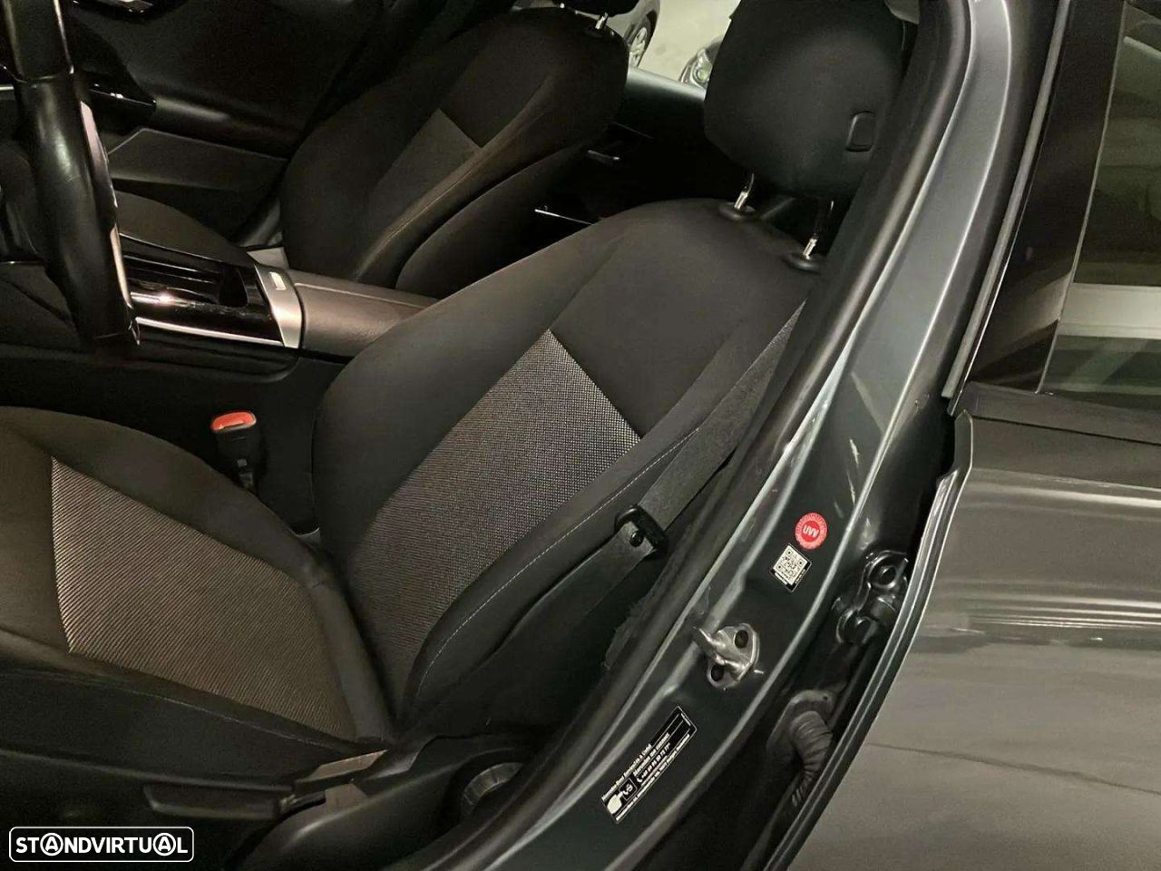 Mercedes-Benz C 200 d Avantgarde - 12
