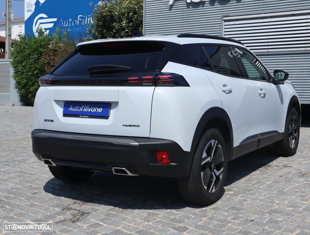 Peugeot 2008 1.2 Hybrid Allure e-DCS6 - 17