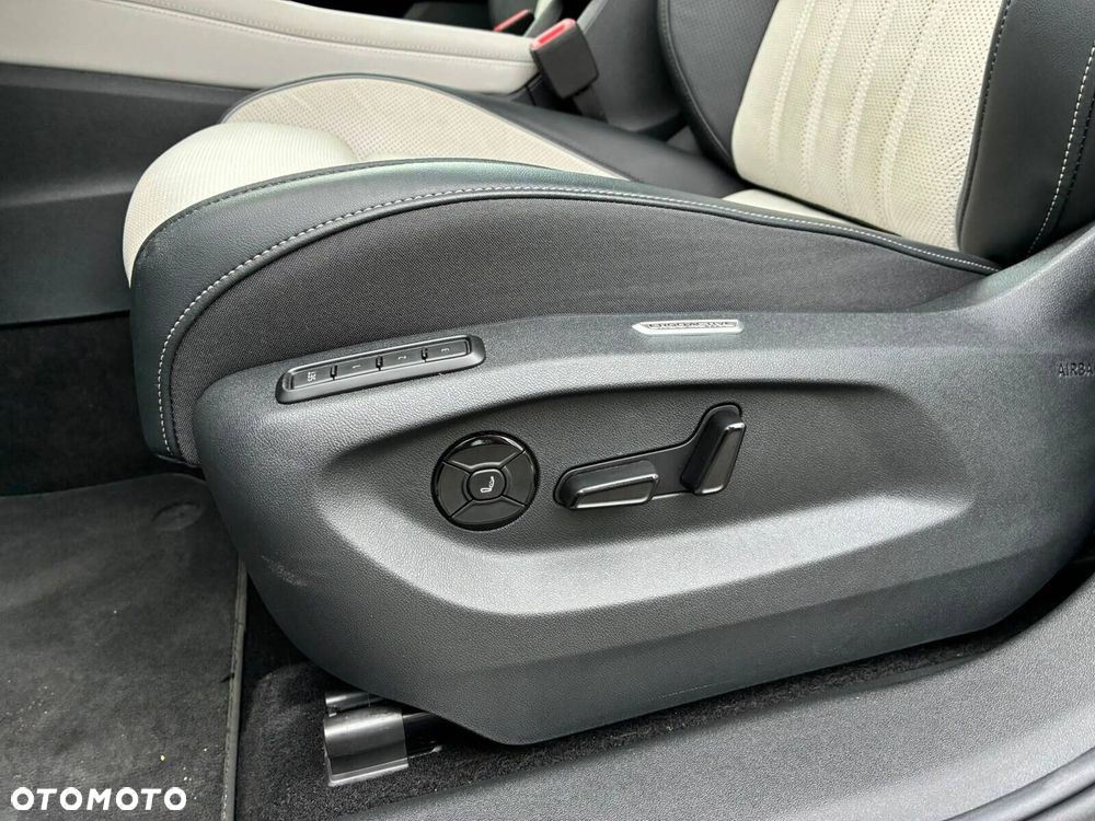 Volkswagen Tiguan - 27