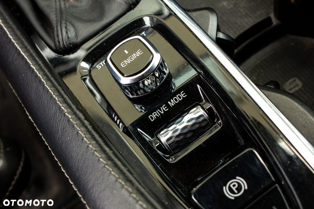 Volvo XC 90 D5 AWD Inscription - 26