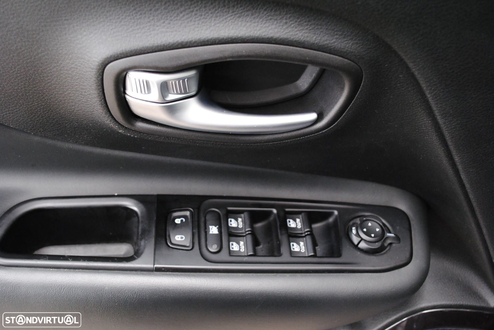 Jeep Renegade 1.3 TG 4Xe Limited - 22