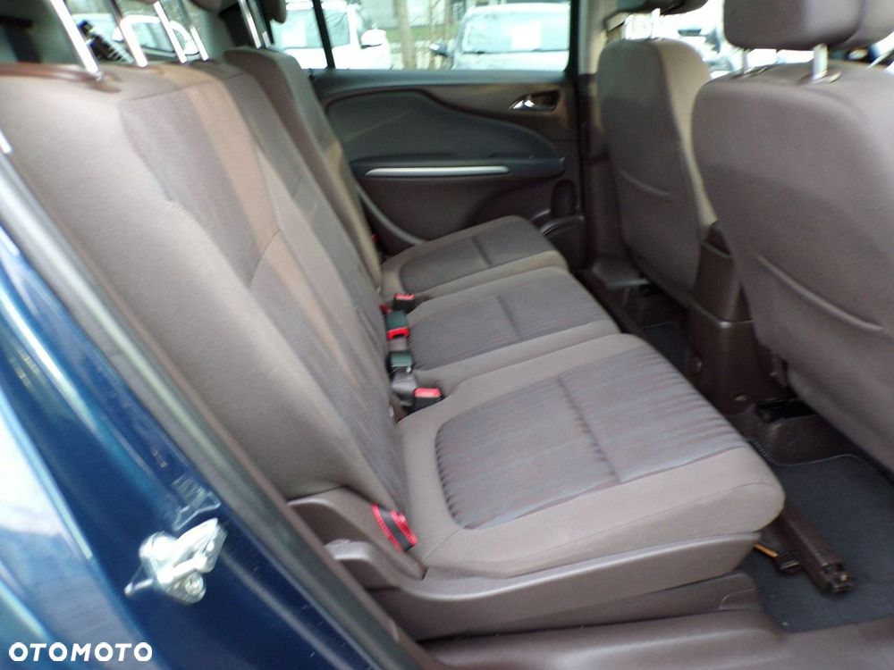 Opel Zafira - 27