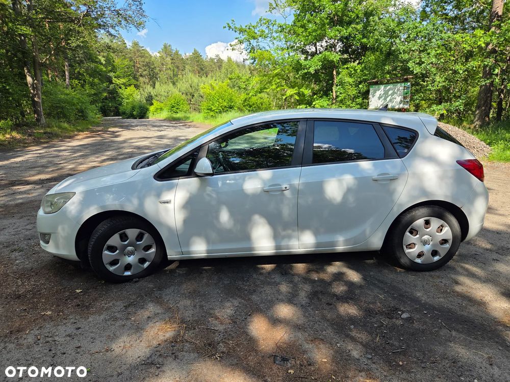 Opel Astra 1.7 CDTI - 6