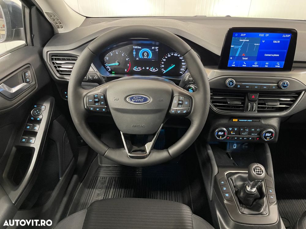 Ford Focus 1.0 EcoBoost Titanium - 6