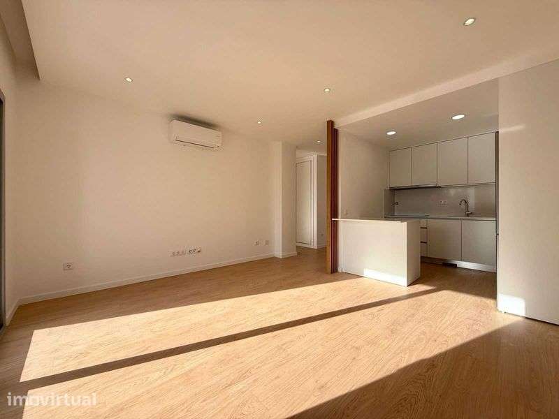 Arrendo T1 novo bem localizado na Figueira da Foz - Grande imagem: 2/12