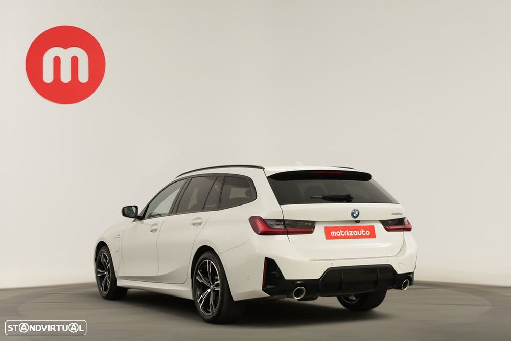 BMW 330 e Pack Desportivo M Auto - 3