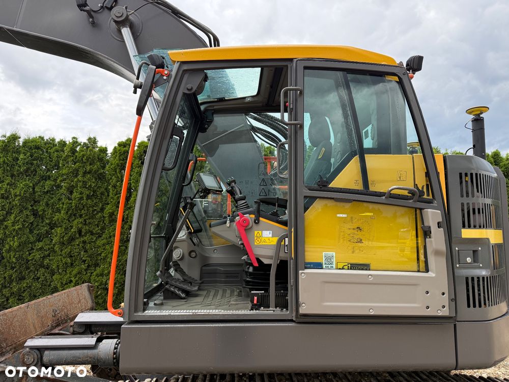 Volvo ECR 235 EL - 33