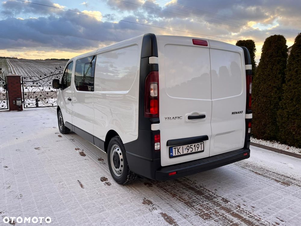 Renault Trafic - 15