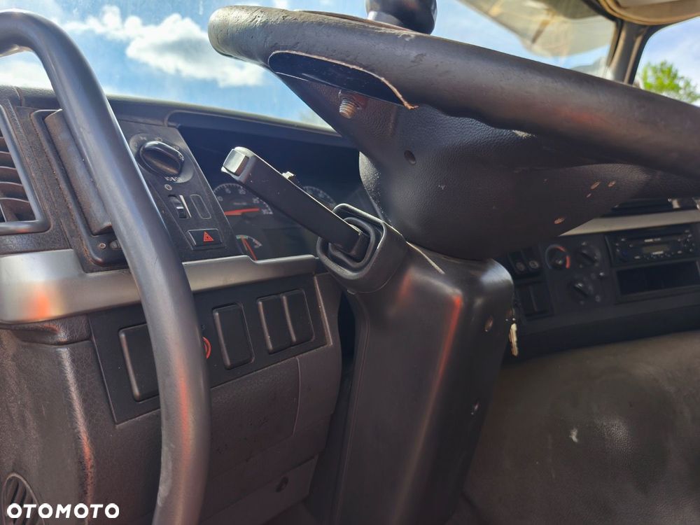 Volvo Fm 9 260 6X2 - 24