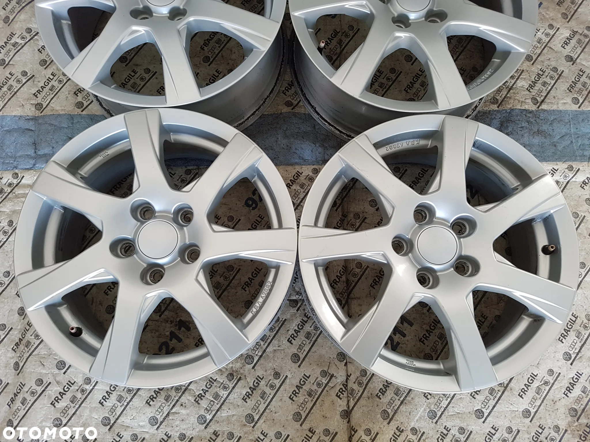 FELGI ALU VW GOLF V VI VII TOURAN T-ROC CADDY SKODA OCTAVIA 5x112 6,5JX16 ET50 - 4