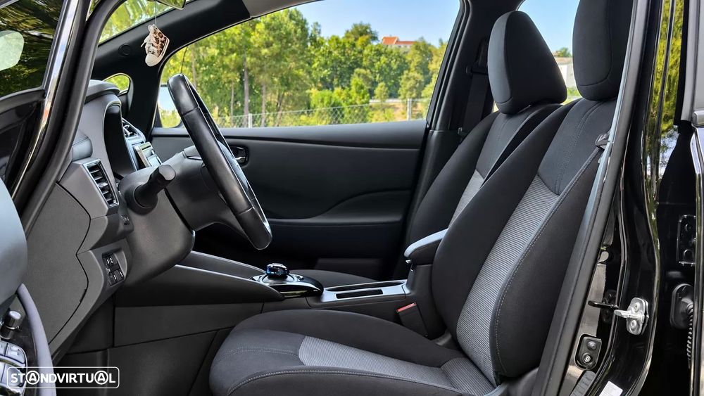 Nissan Leaf N-Connecta - 19
