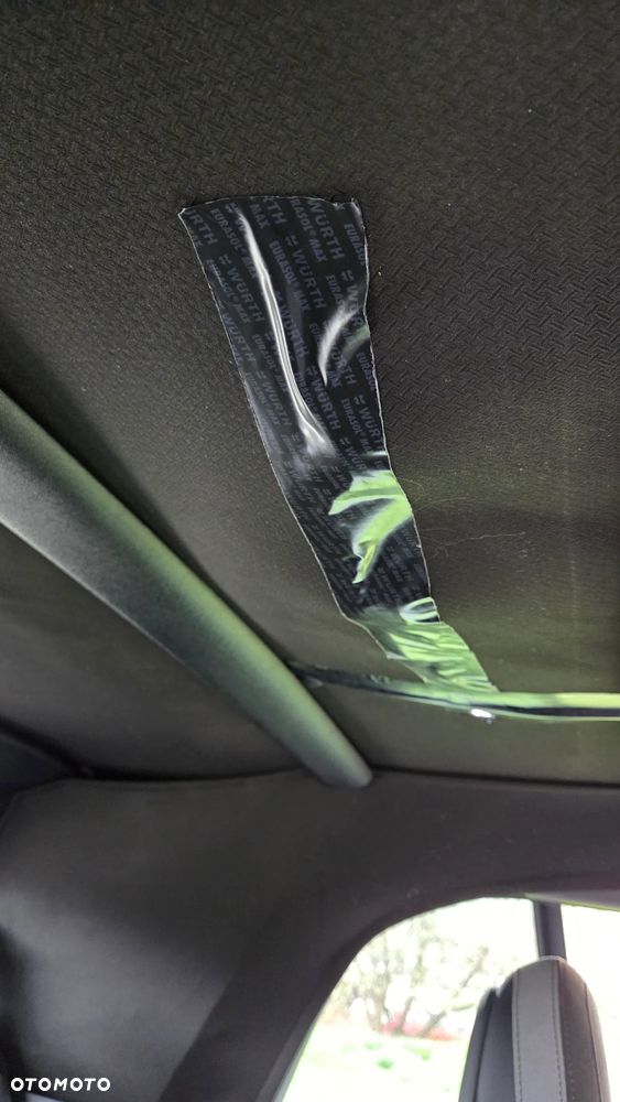 MINI Cooper S Sidewalk Trim - 28